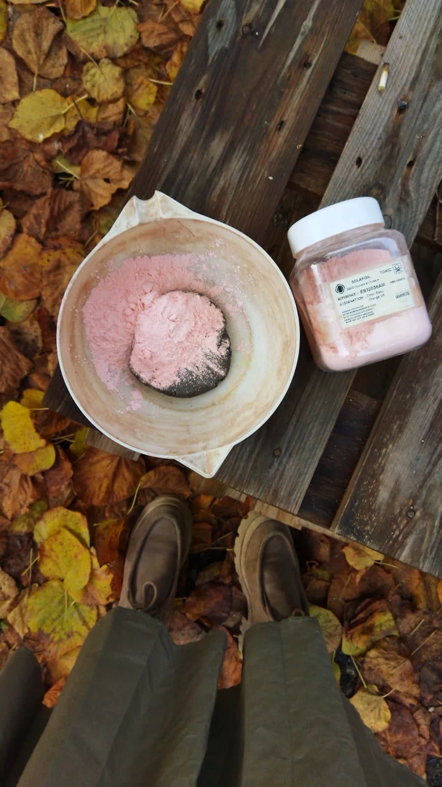 Étape de création céramique — modelage, séchage ou cuisson