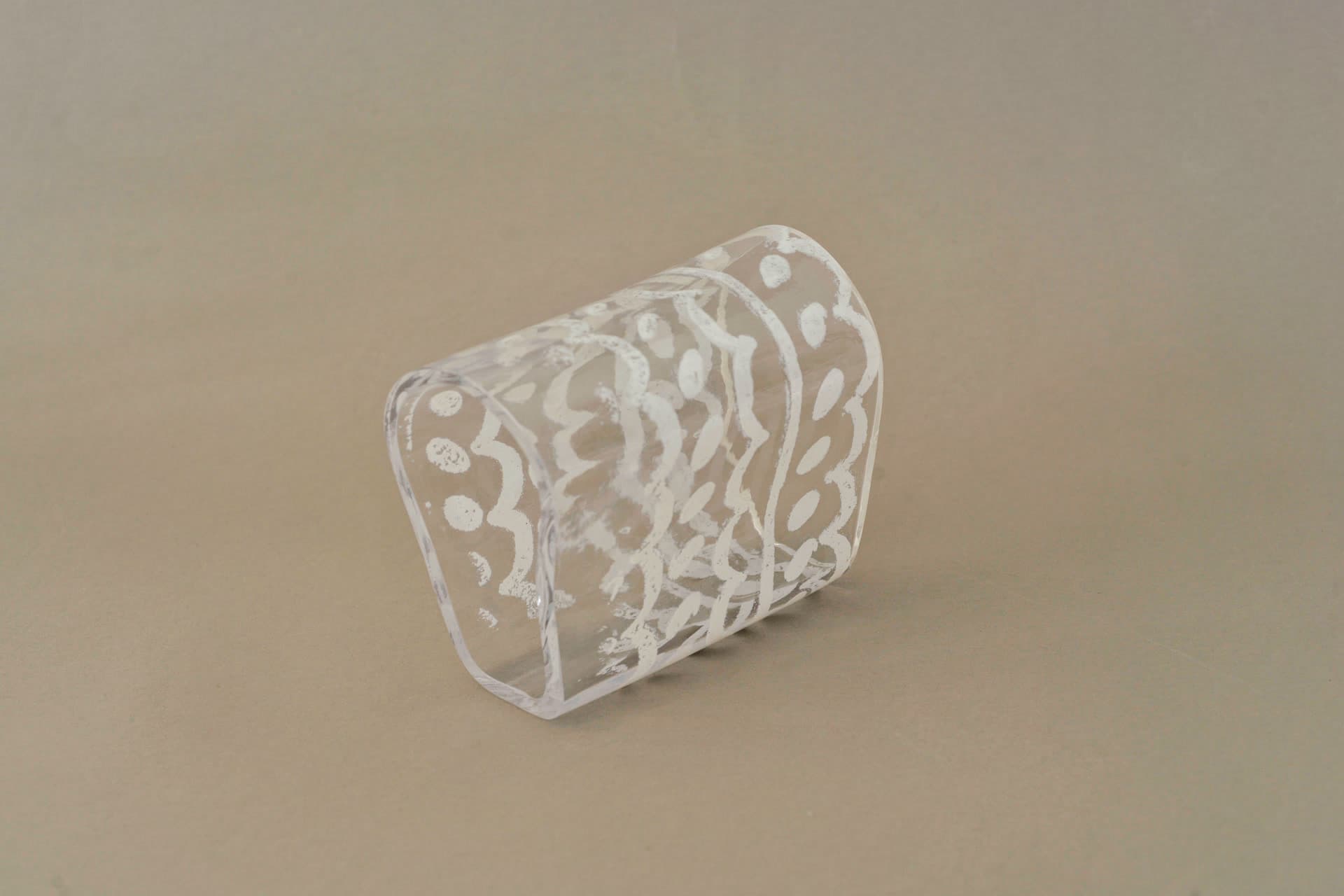 Vitrail coiffe bretonne finalisée — Caroline Le Rouge de Guerdavid