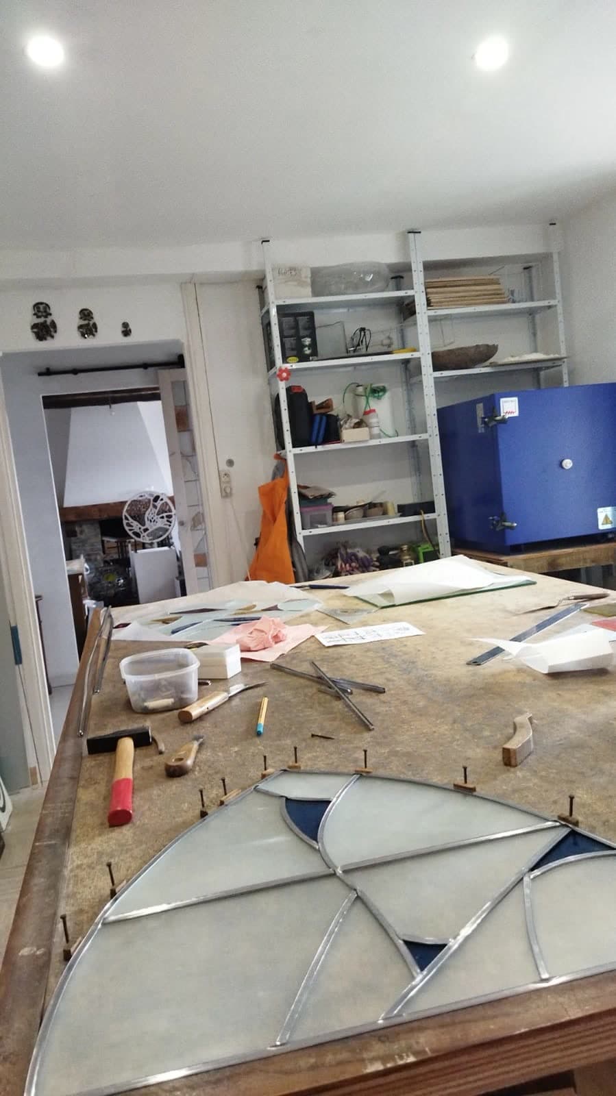 Stage vitrail — découpe et travail du verre coloré