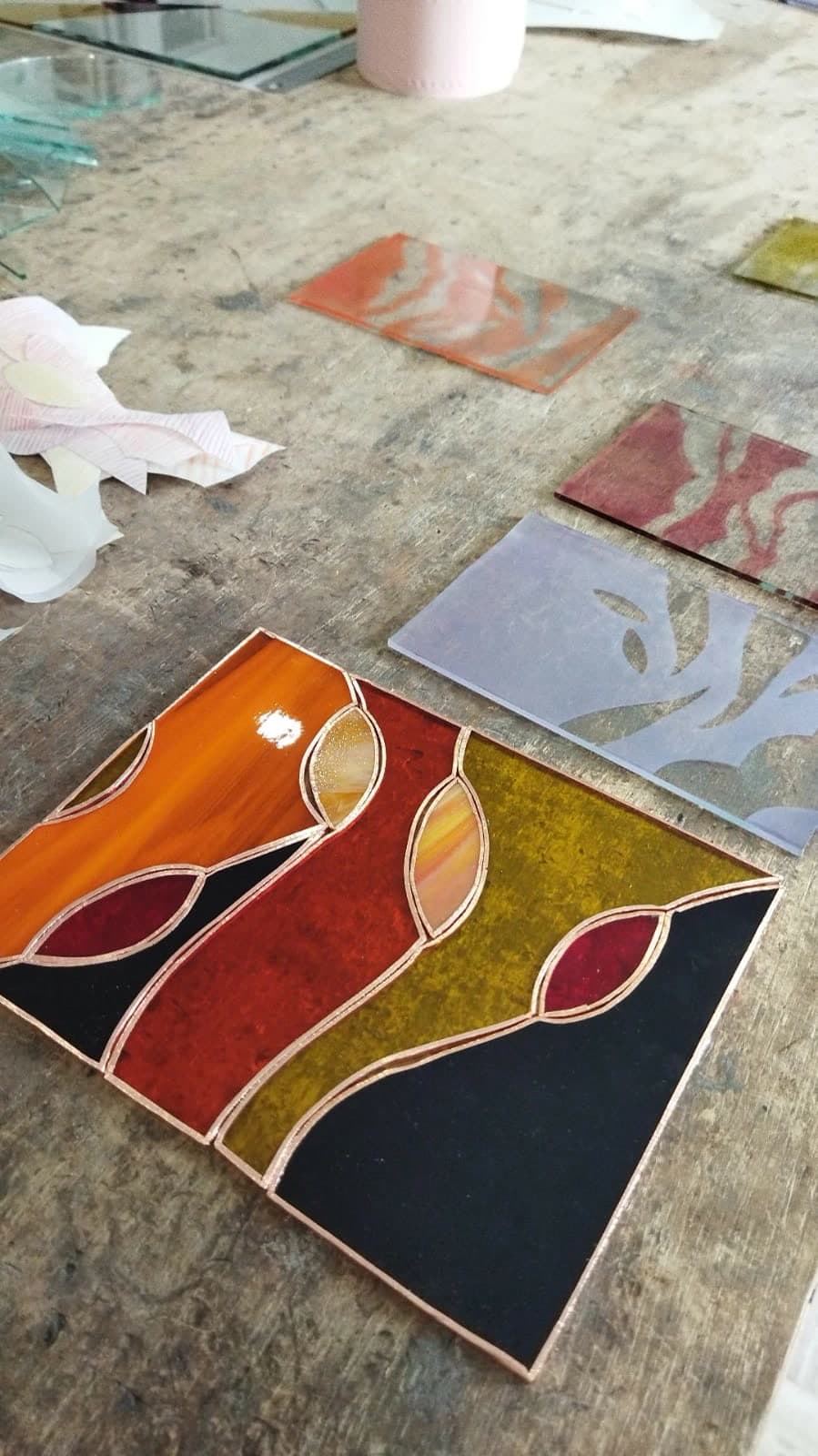 Stage vitrail — création de vitrail en verre coloré