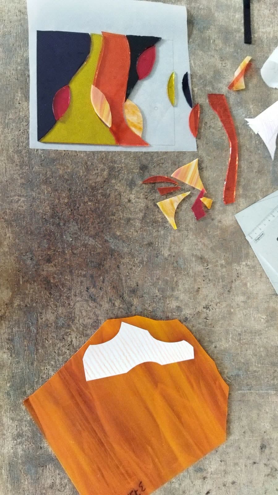 Stage vitrail — découpe et travail du verre coloré