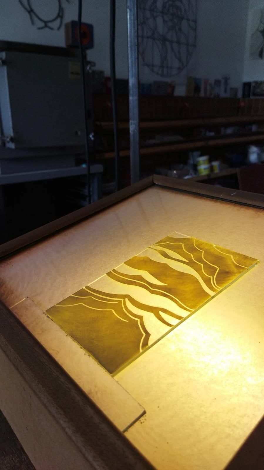 Stage vitrail — découpe et travail du verre coloré